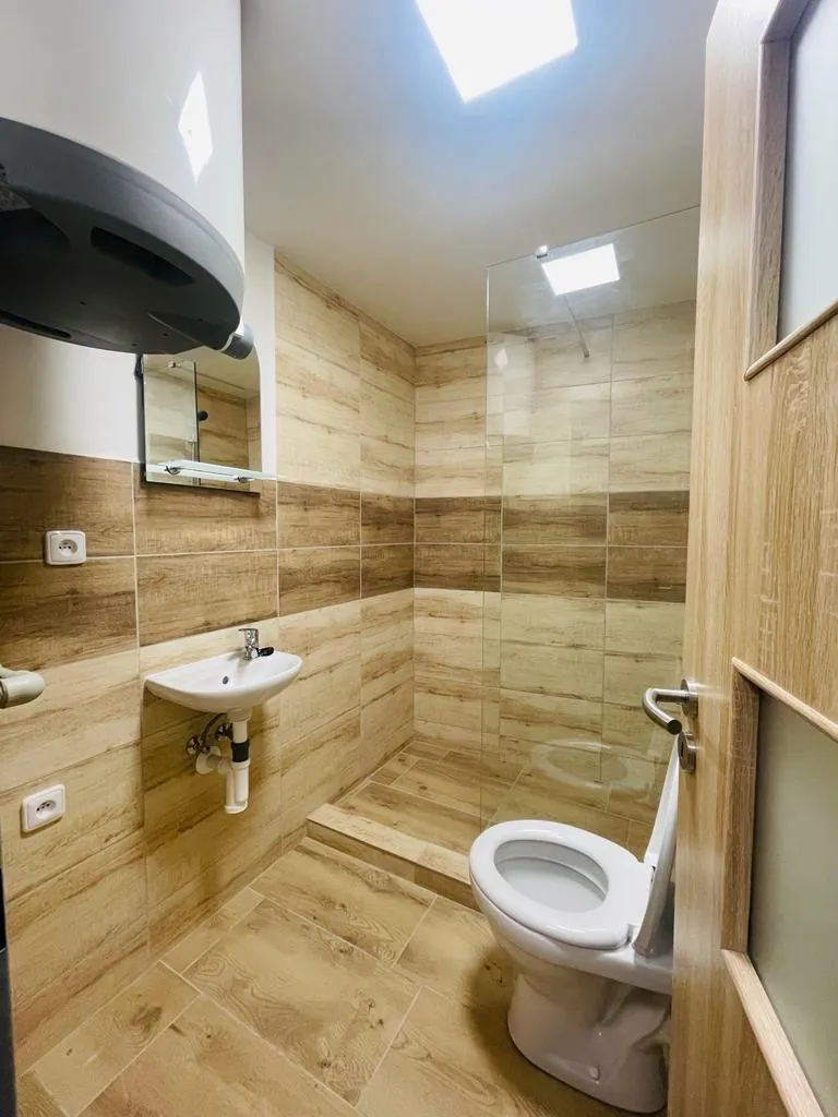 1+kk, Hovorčovice, Praha-východ, Středočeský kraj