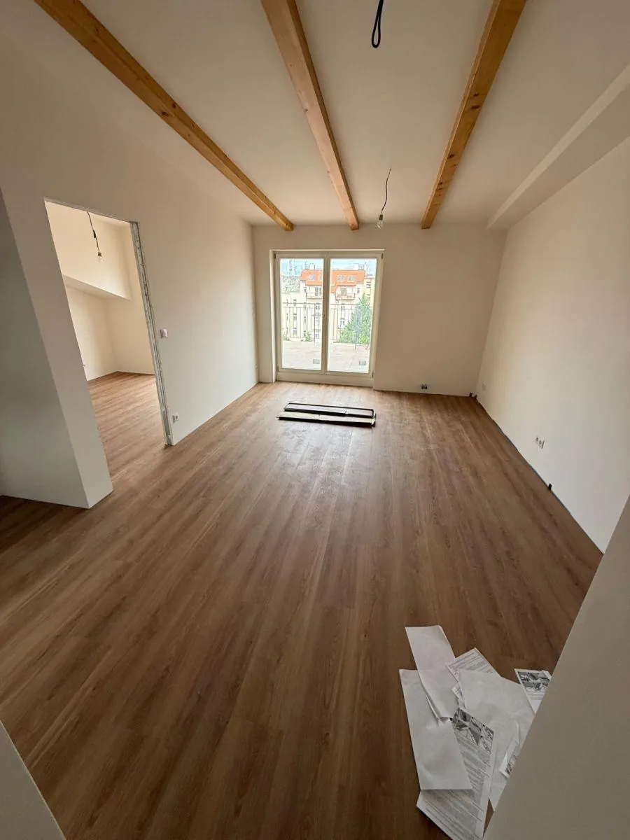 6 a více, Chodská, Praha 2 - Vinohrady