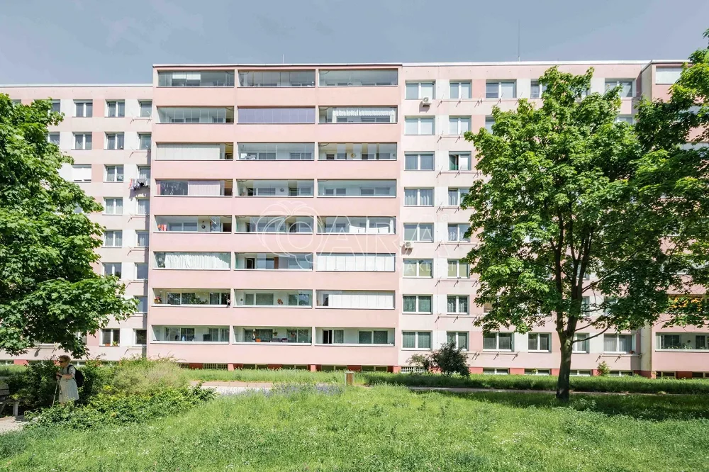 2+kk, 17. listopadu, Neratovice, Mělník, Středočeský kraj