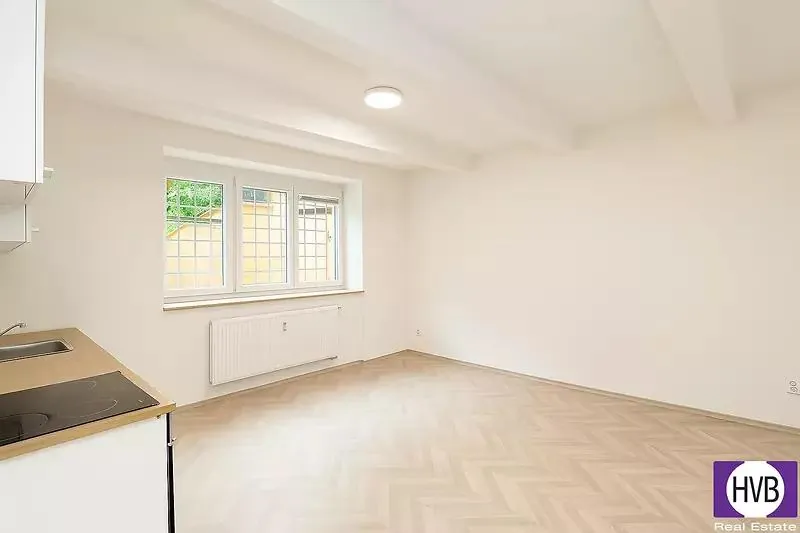2+kk, Dvorecké náměstí, Praha 4 - Podolí