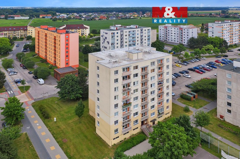1+1, Erno Košťála, Pardubice, Pardubický kraj