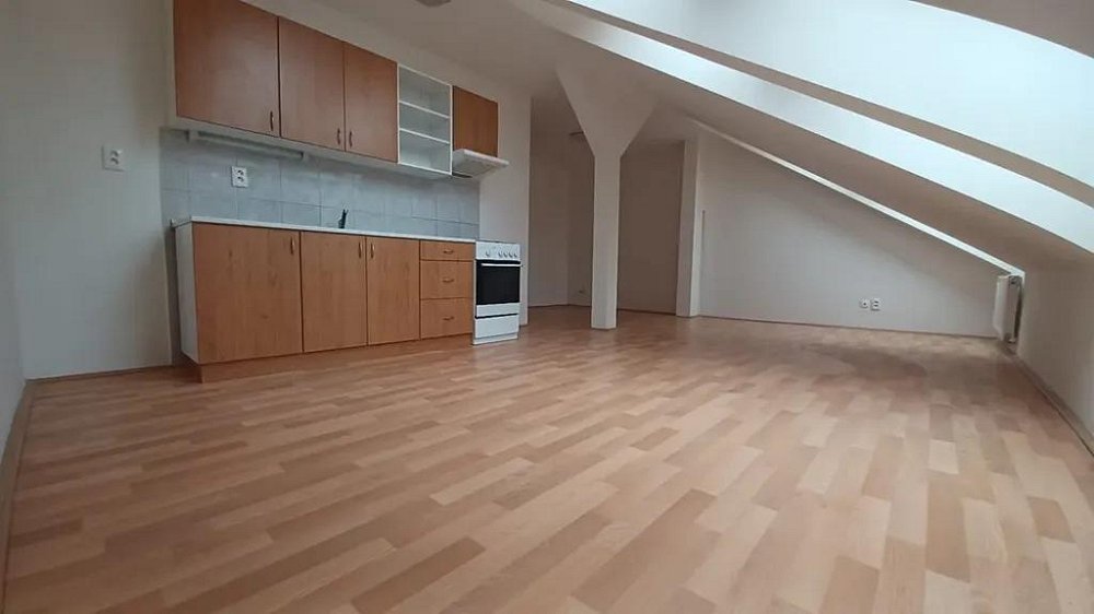 2+kk, Bělohorská, Plzeň-město, Plzeňský kraj