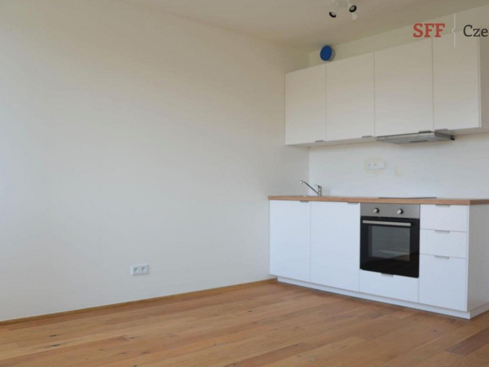 1+kk, Perucká, Praha 2 - Vinohrady