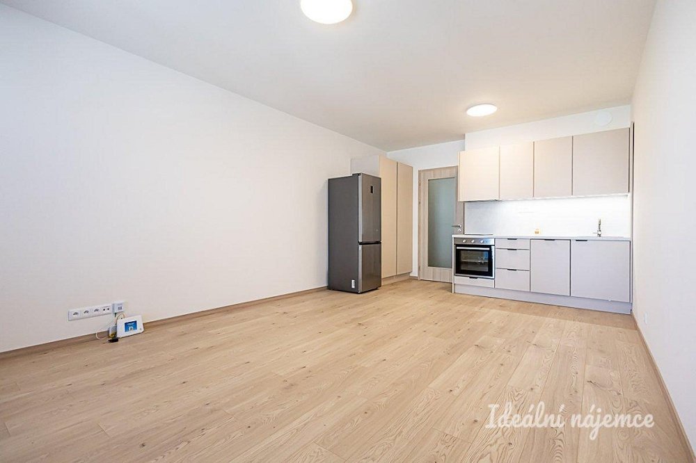 1+kk, Poděbradská, Praha 9 - Hloubětín