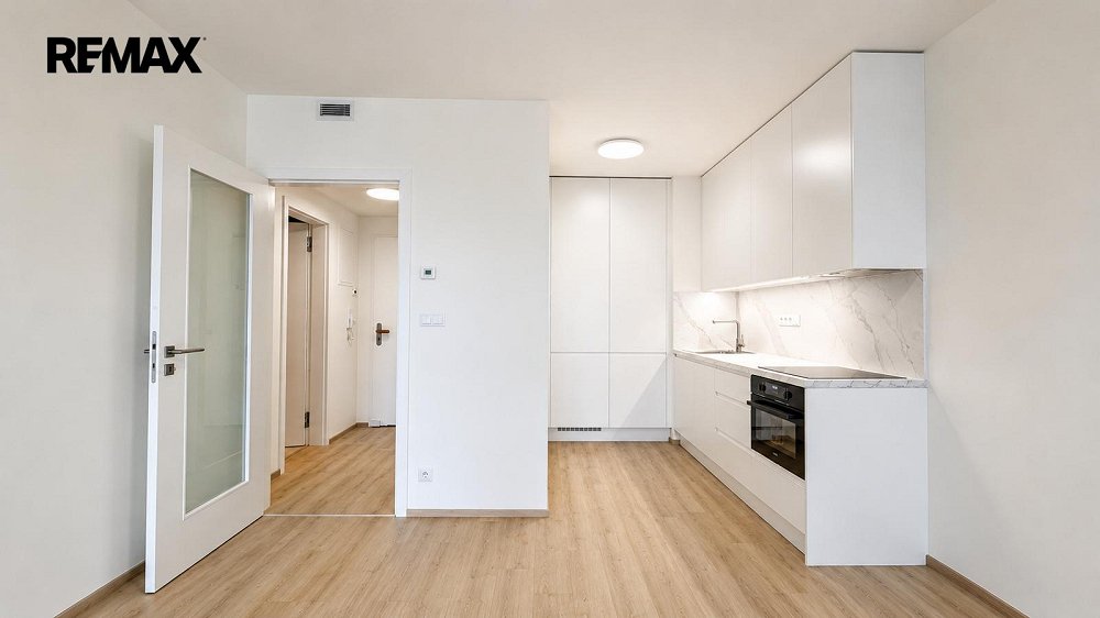 1+kk, Poděbradská, Praha 9 - Hloubětín
