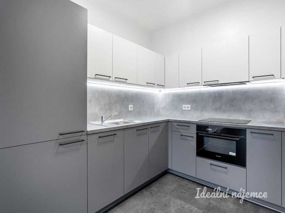 2+kk, Poděbradská, Praha 9 - Hloubětín