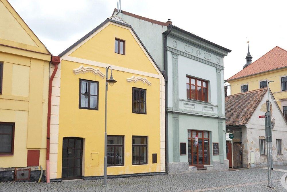 1+1, náměstí Míru, Heřmanův Městec, Chrudim, Pardubický kraj