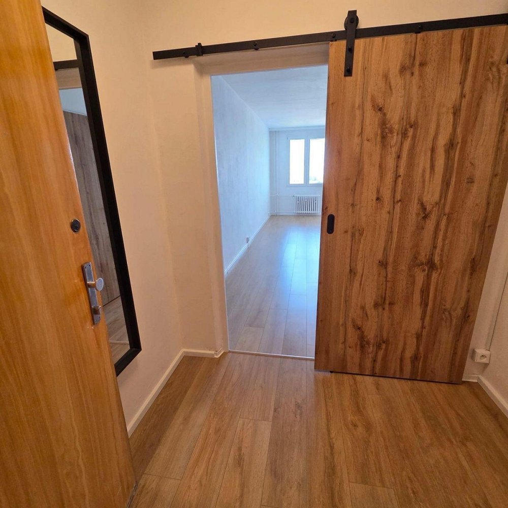 1+kk, Jabloňová, Praha 10 - Záběhlice