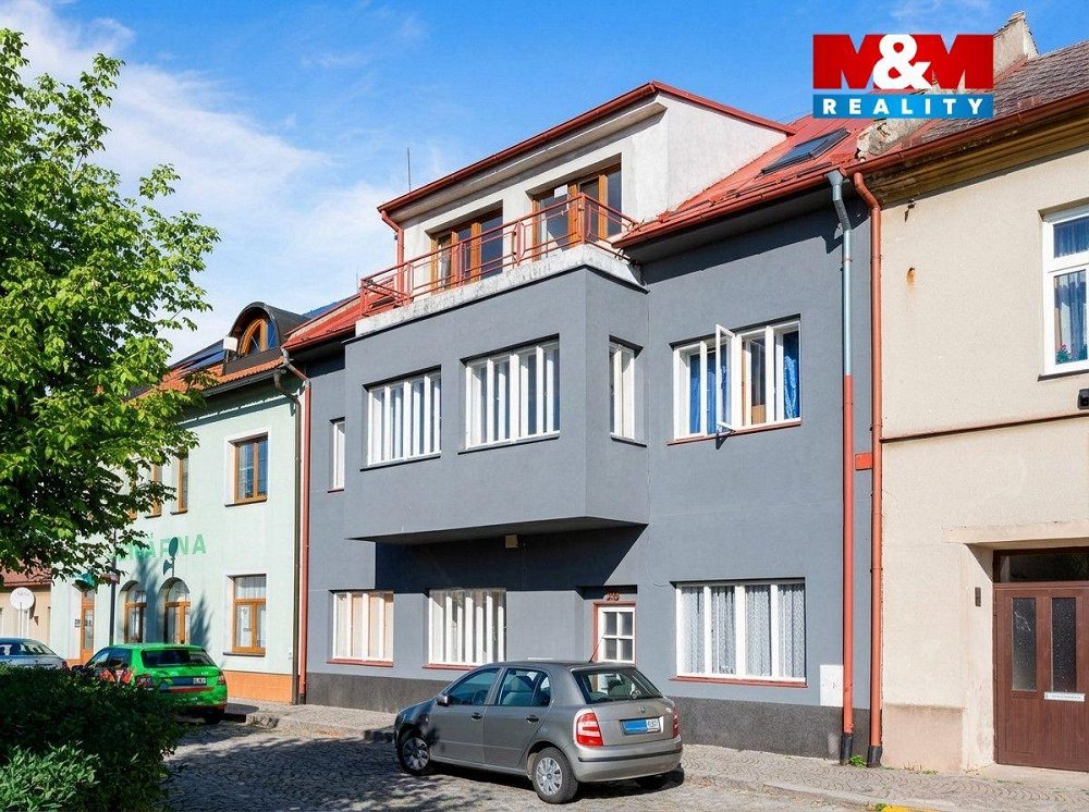 6 a více, náměstí Dr. Tošovského, Proseč, Chrudim, Pardubický kraj