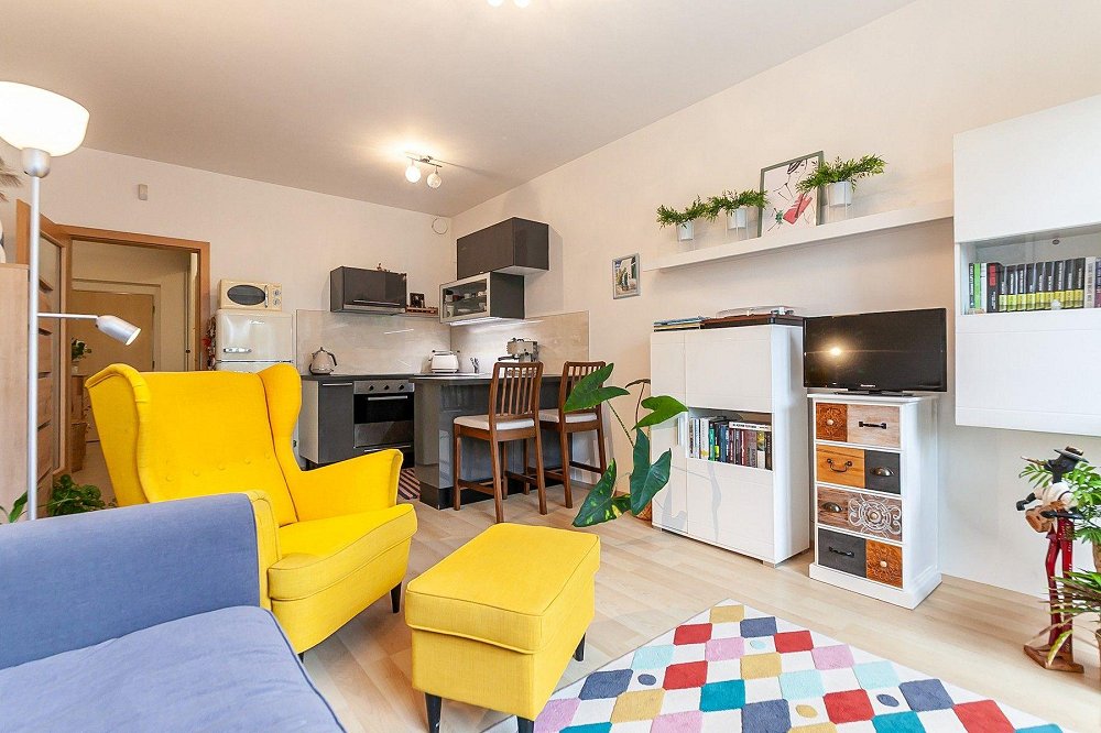 1+kk, Sazovická, Praha 5 - Zličín
