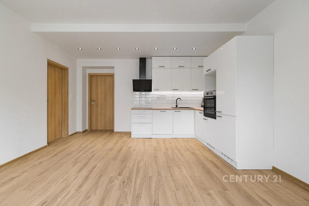 2+kk, Vrázova, Ostrava-město, Moravskoslezský kraj