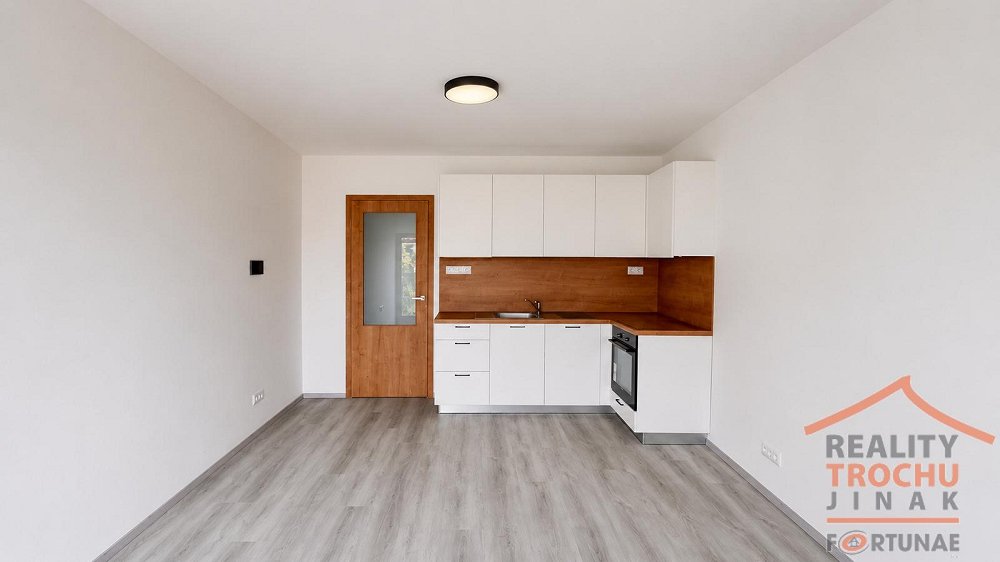 1+kk, Pod Zámečkem, Hradec Králové, Královéhradecký kraj