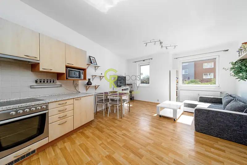 3+kk, Nad Štolami, Odolena Voda, Praha-východ, Středočeský kraj