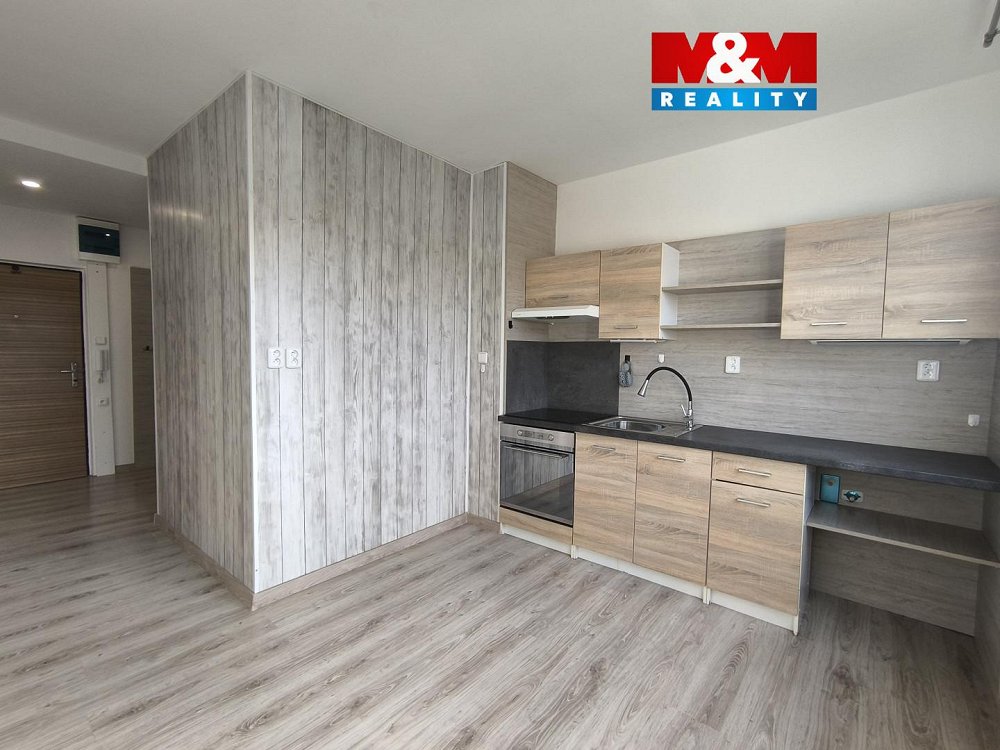 1+1, Oblá, Ústí nad Labem, Ústecký kraj