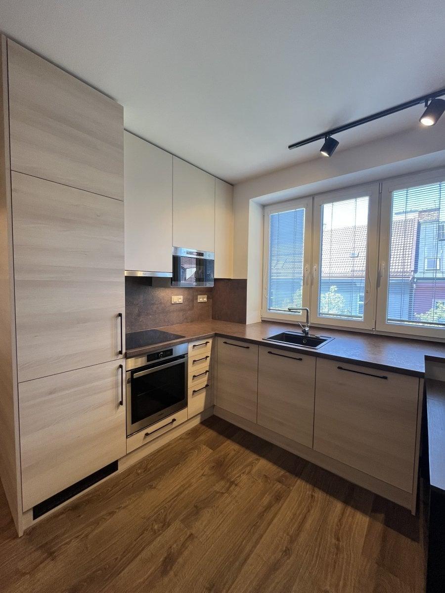 2+kk, Dukelská, Olomouc, Olomoucký kraj