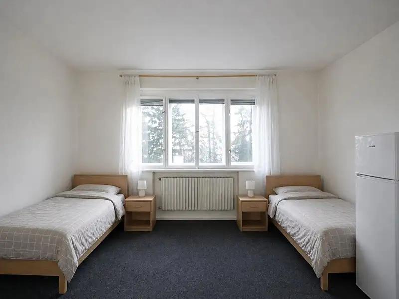 Pokoj, Praha 5