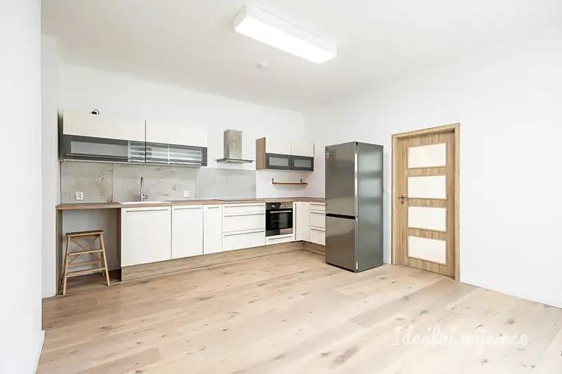 3+kk, Staromlýnská, Praha 9 - Vysočany