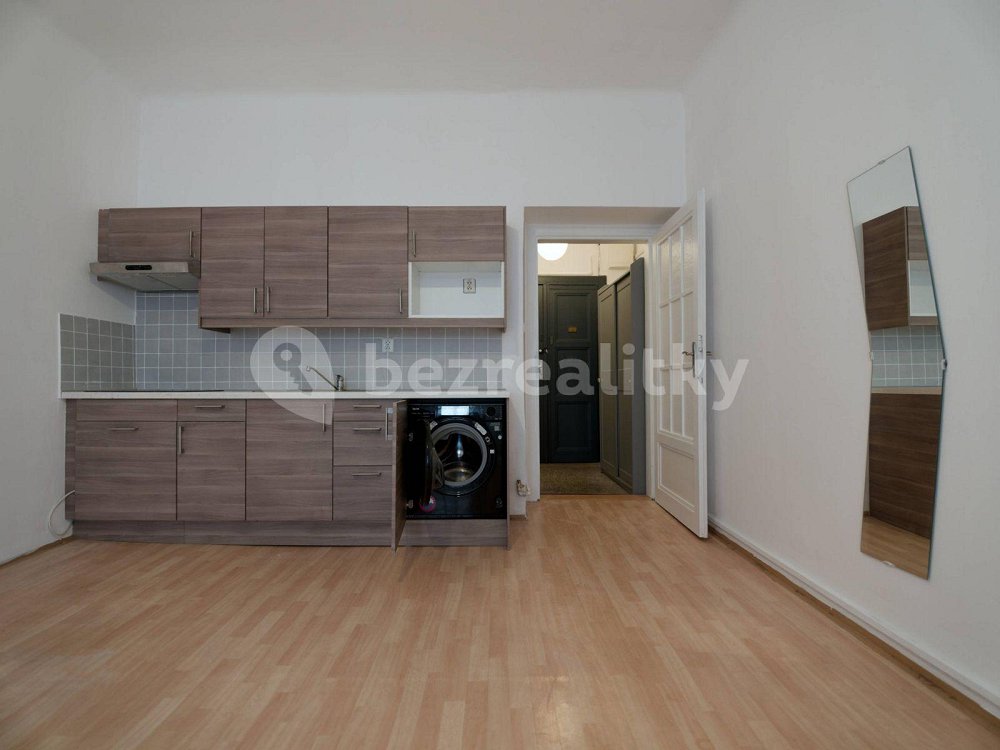 1+kk, Libická, Praha 3 - Vinohrady