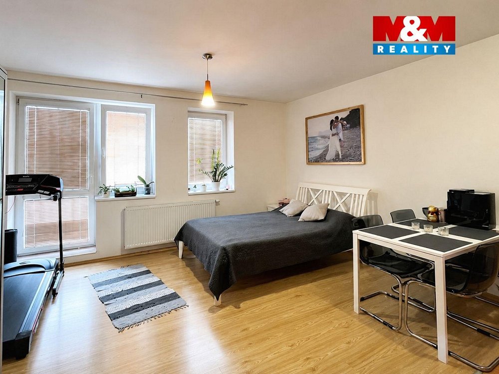 1+kk, Boloňská, Praha 10 - Horní Měcholupy