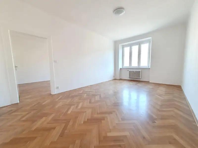 3+kk, náměstí Hrdinů, Praha 4 - Nusle