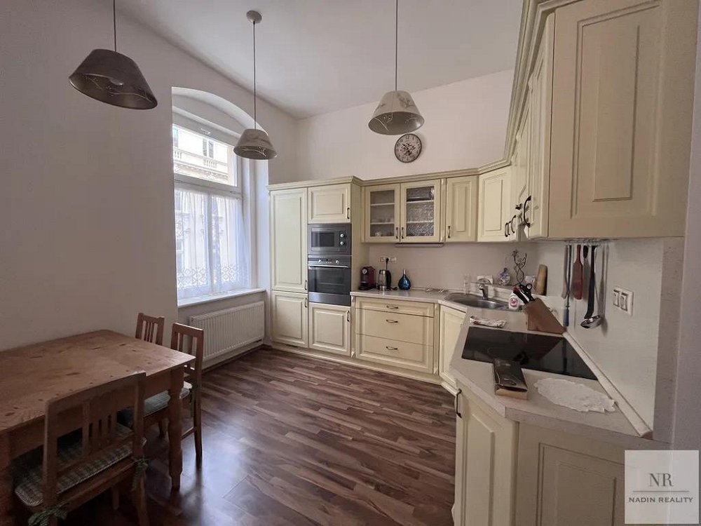3+kk, Bělehradská, Karlovy Vary, Karlovarský kraj