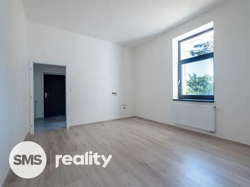 2+kk, Hradec nad Moravicí, Opava, Moravskoslezský kraj