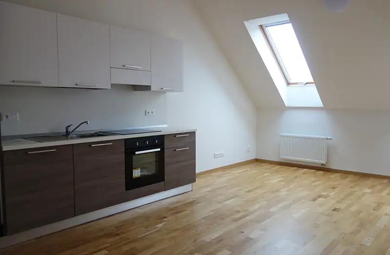 2+kk, Lublaňská, Praha 2 - Vinohrady