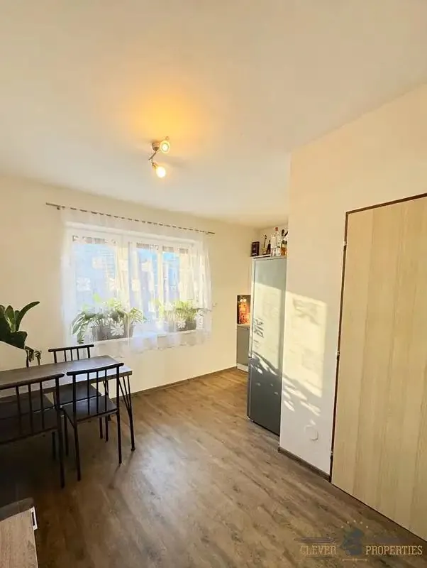 1+1, Gočárova třída, Hradec Králové, Královéhradecký kraj