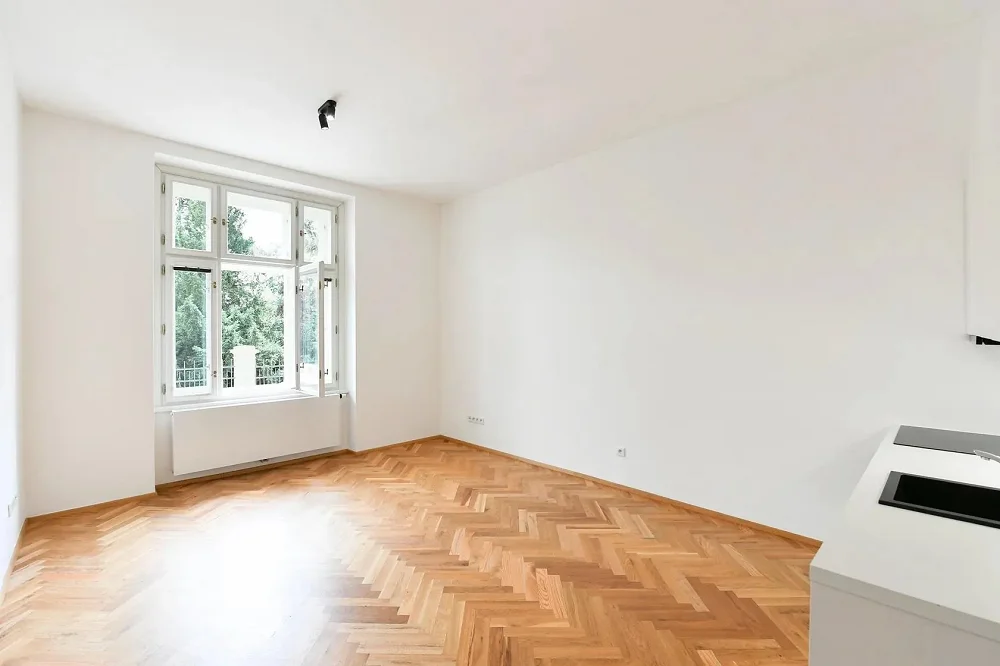2+kk, U Havlíčkových sadů, Praha 2 - Vinohrady
