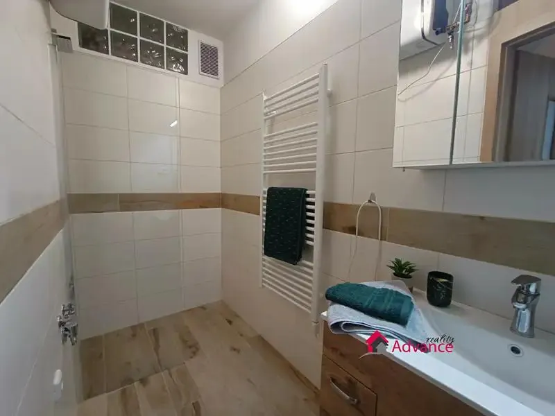 1+1, Národních mučedníků, Frýdek-Místek, Moravskoslezský kraj
