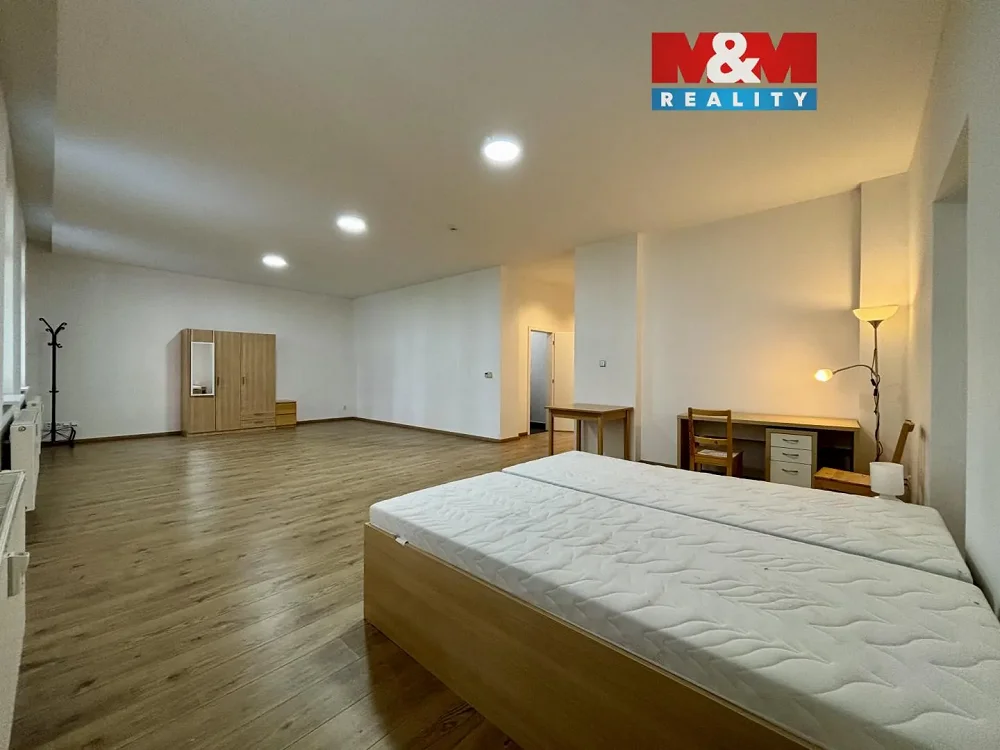 1+1, Ruská, Ostrava-město, Moravskoslezský kraj