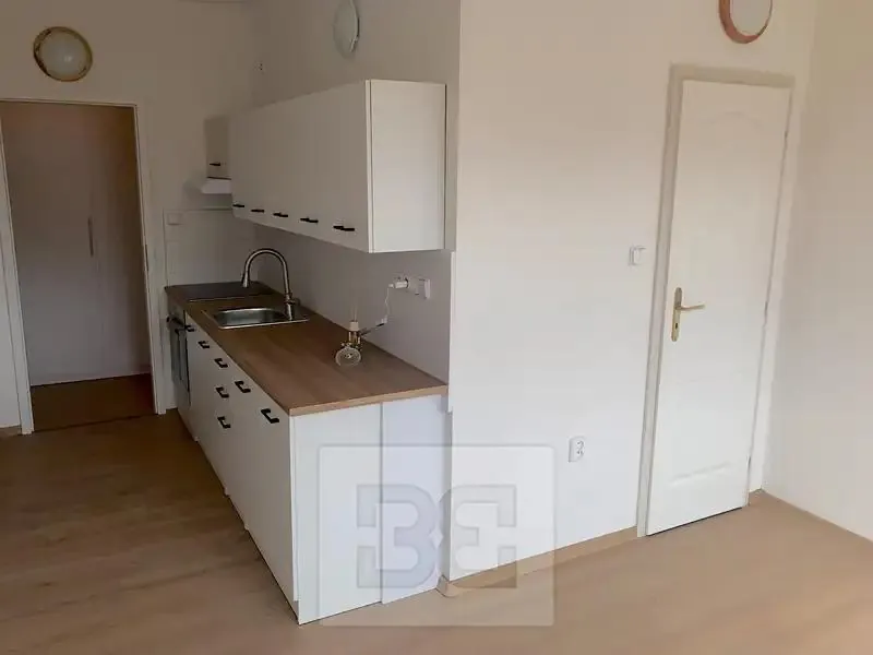 2+kk, Průběžná, České Budějovice, Jihočeský kraj
