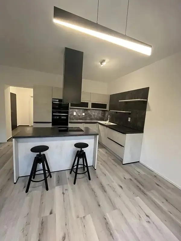 2+kk, Dobrovského, Olomouc, Olomoucký kraj