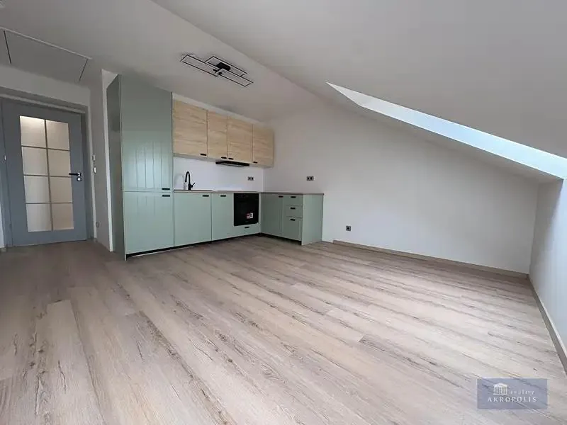 2+kk, Kotlaska, Praha 8 - Libeň