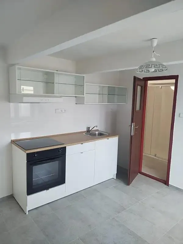 2+kk, Sladkovského, Pardubice, Pardubický kraj