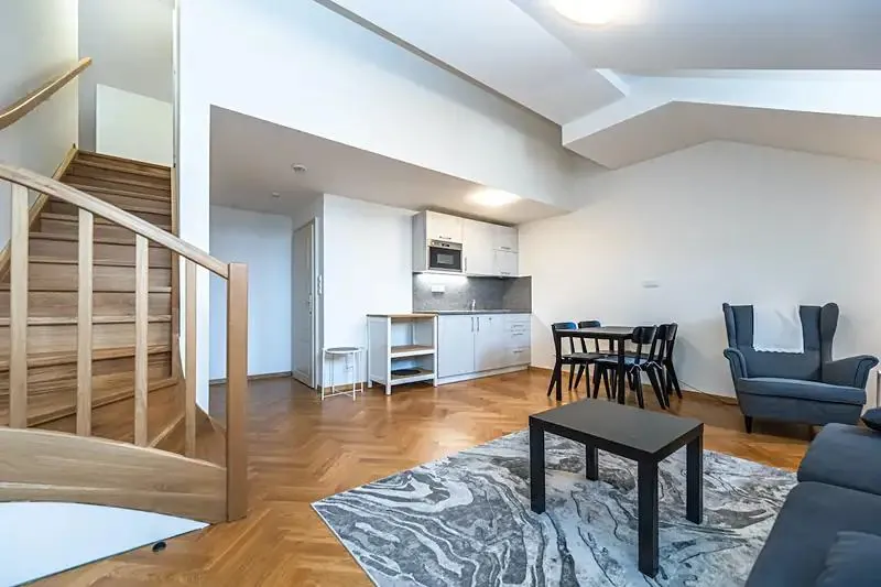 2+kk, Kozí, Praha 1 - Staré Město