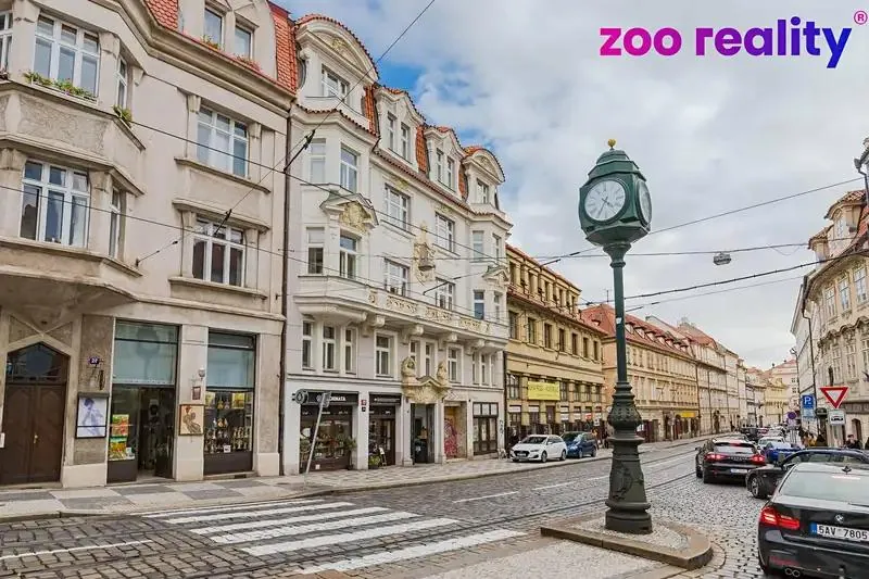 2+kk, Karmelitská, Praha 1 - Malá Strana