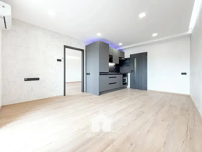 2+kk, Mezidomí, Ústí nad Labem, Ústecký kraj