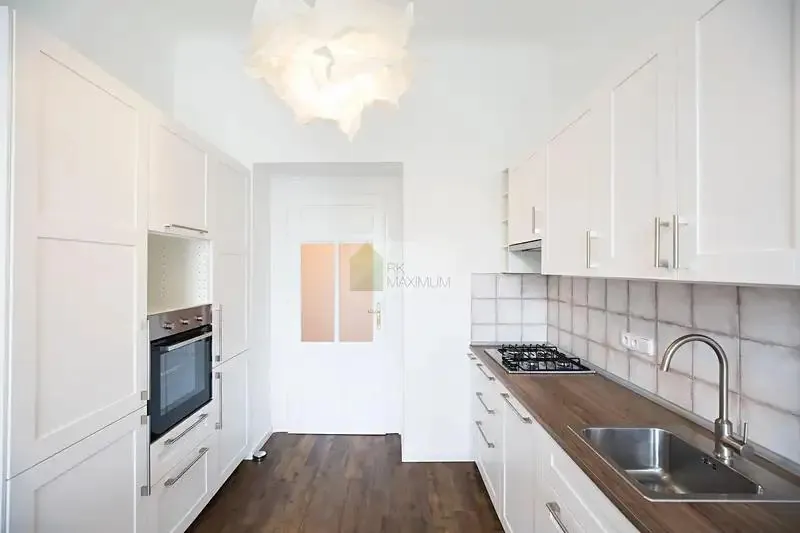 2+kk, Ondříčkova, Praha 3 - Žižkov