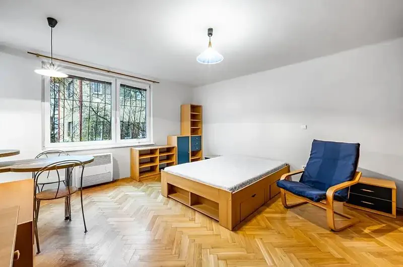 1+kk, Na Vypichu, Praha 6 - Břevnov