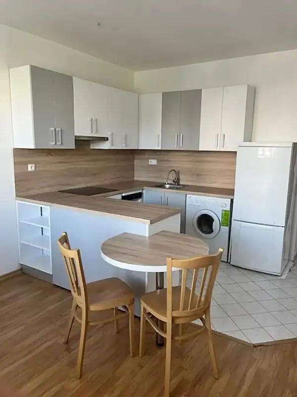 1+1, Durychova, Hradec Králové, Královéhradecký kraj