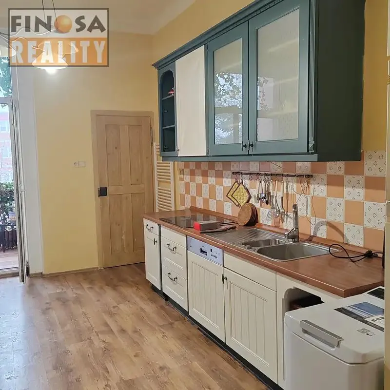 2+1, V Alejích, Chomutov, Ústecký kraj