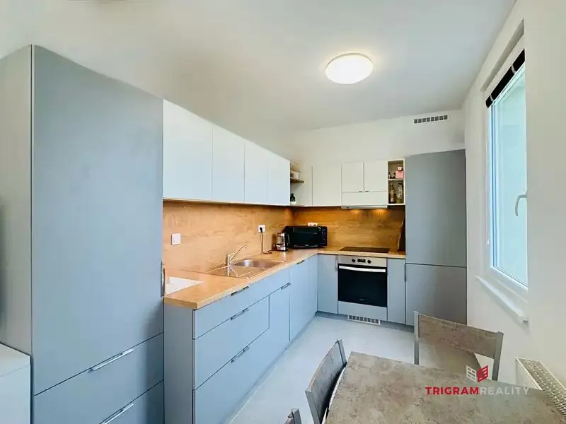2+kk, Na okraji, Praha 6 - Veleslavín