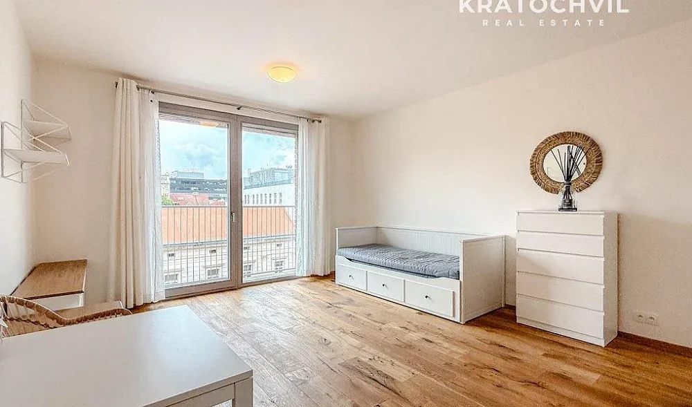 1+kk, Křižíkova, Praha 8 - Karlín