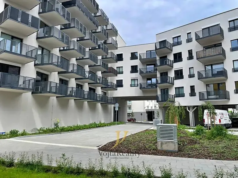 1+kk, Edmunda Husserla, Olomouc, Olomoucký kraj