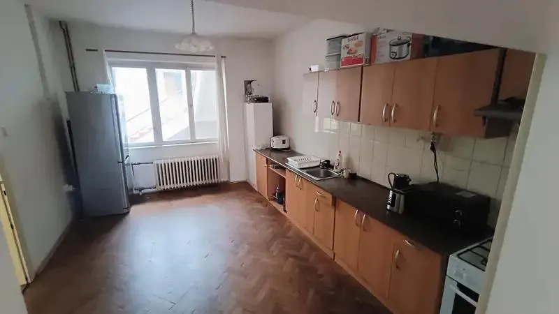 2+1, náměstí Míru, Domažlice, Plzeňský kraj
