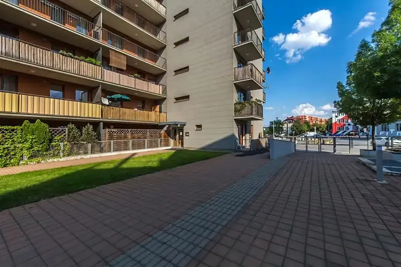 2+kk, Varhulíkové, Praha 7 - Holešovice