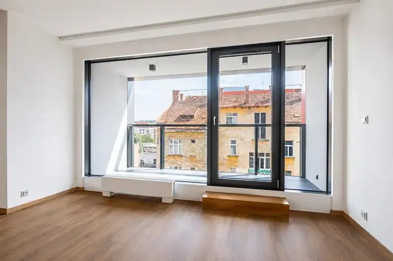 1+kk, Tusarova, Praha 7 - Holešovice