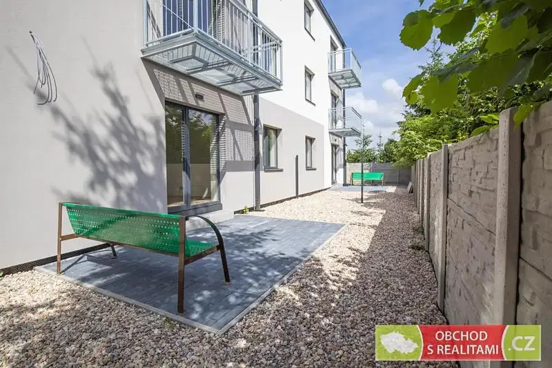 2+kk, Jevanská, Kostelec nad Černými lesy, Praha-východ, Středočeský kraj