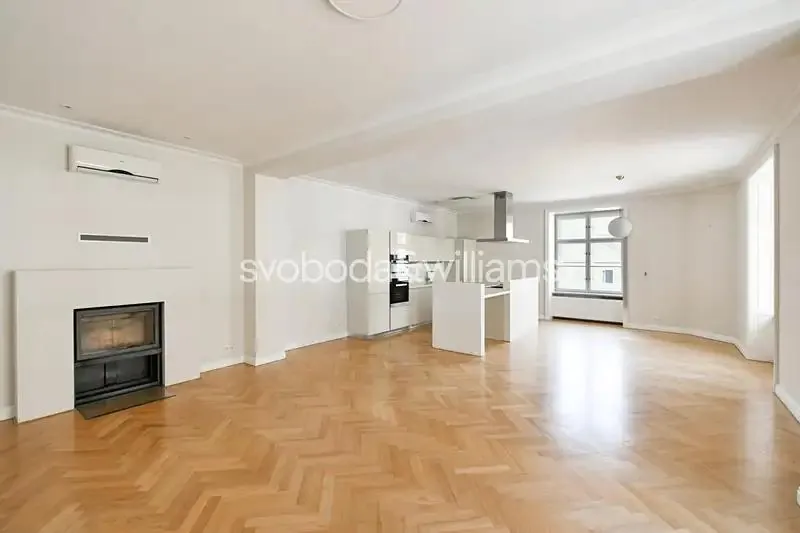 5+kk, Na bělidle, Praha 5 - Smíchov